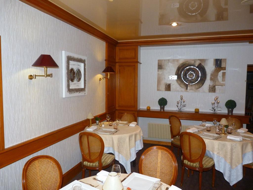 Hotel Le Gue Du Holme Saint-Quentin-sur-le-Homme ภายนอก รูปภาพ