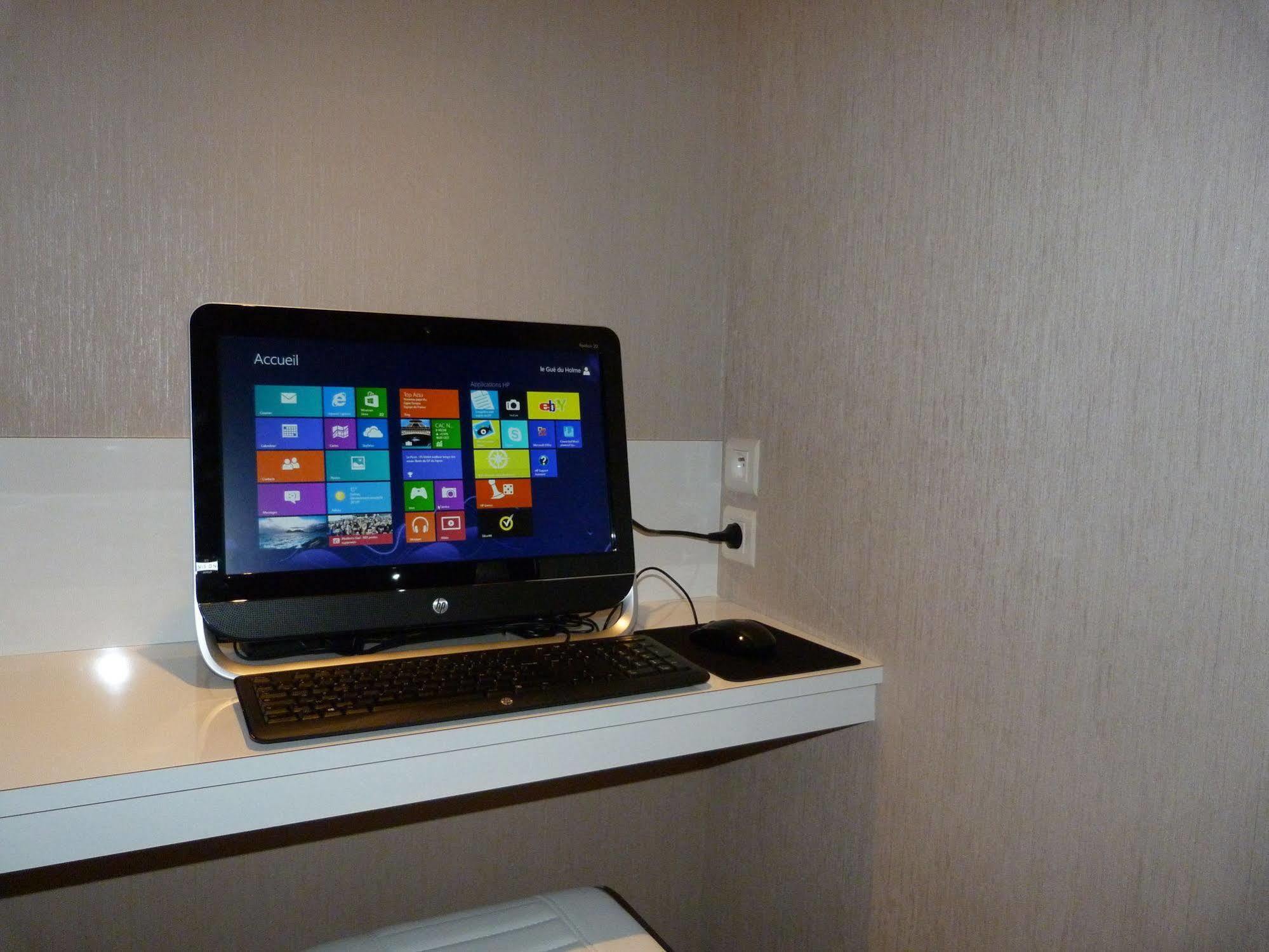 Hotel Le Gue Du Holme Saint-Quentin-sur-le-Homme ภายนอก รูปภาพ