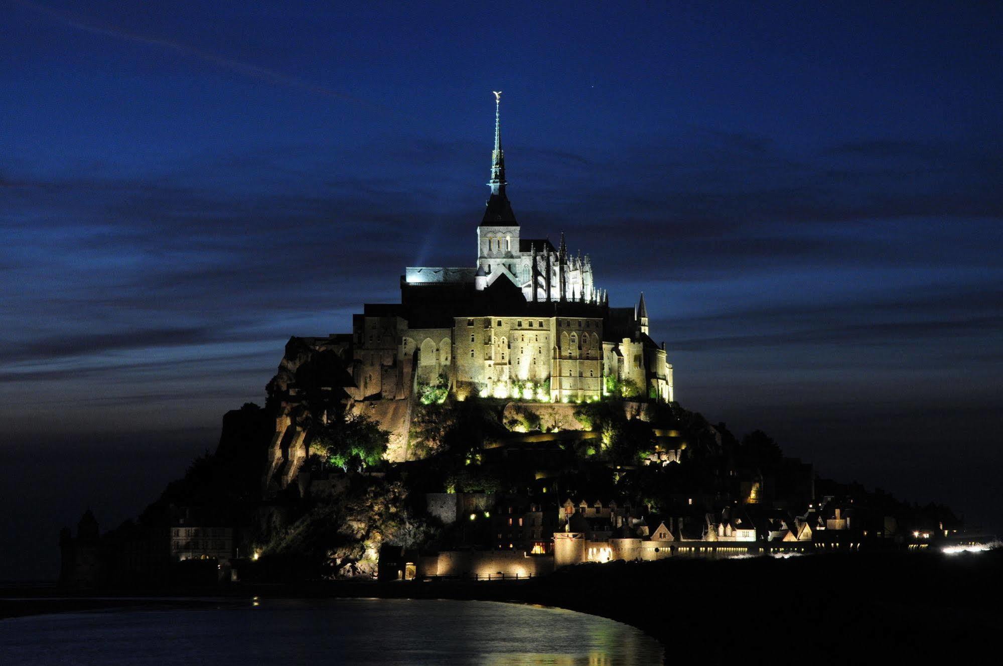 Hotel Le Gue Du Holme Saint-Quentin-sur-le-Homme ภายนอก รูปภาพ